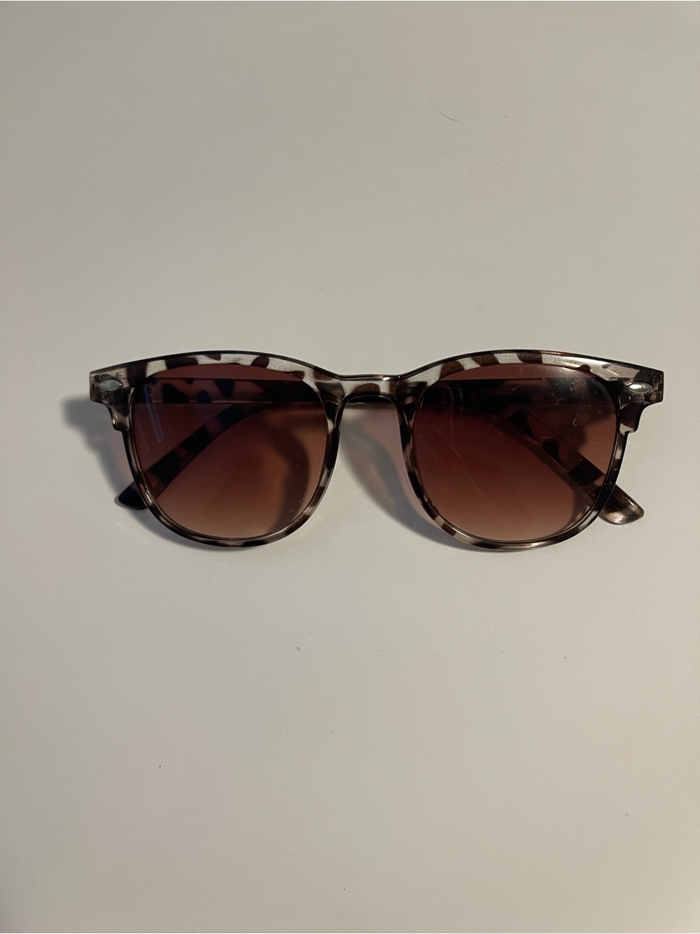 Tortoise Brown Women’s Sunglasses - Classic Rounded Frame